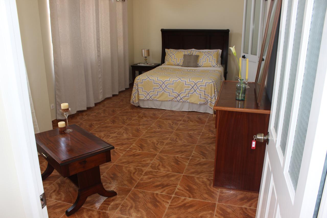 Hotel Cruz Grande-Brava Vila Nova Sintra ภายนอก รูปภาพ